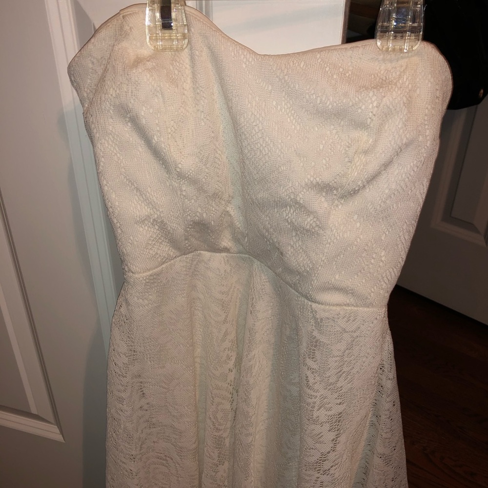 Strapless dress